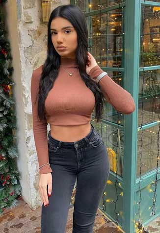 VIP call girls in Delhi